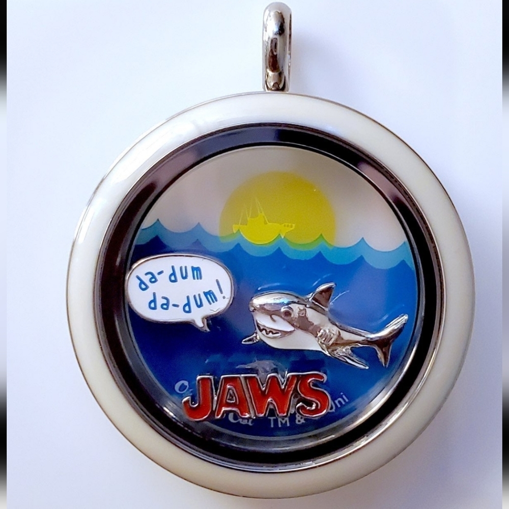 *SOLD* Origami Owl Limited Edition JAWS Living Locket
